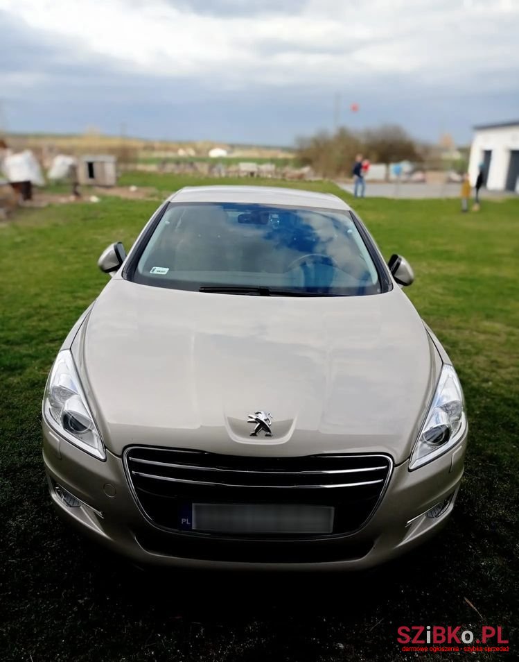 2012' Peugeot 508 1.6 T Allure photo #2