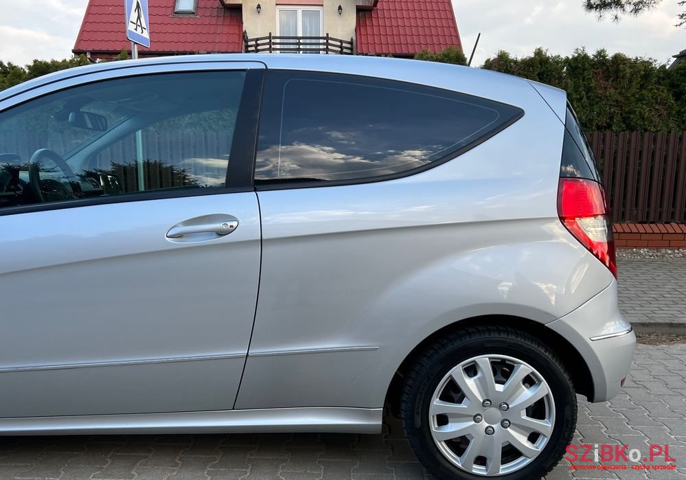 2009' Mercedes-Benz A-Class 200 Cdi Avantgarde photo #4