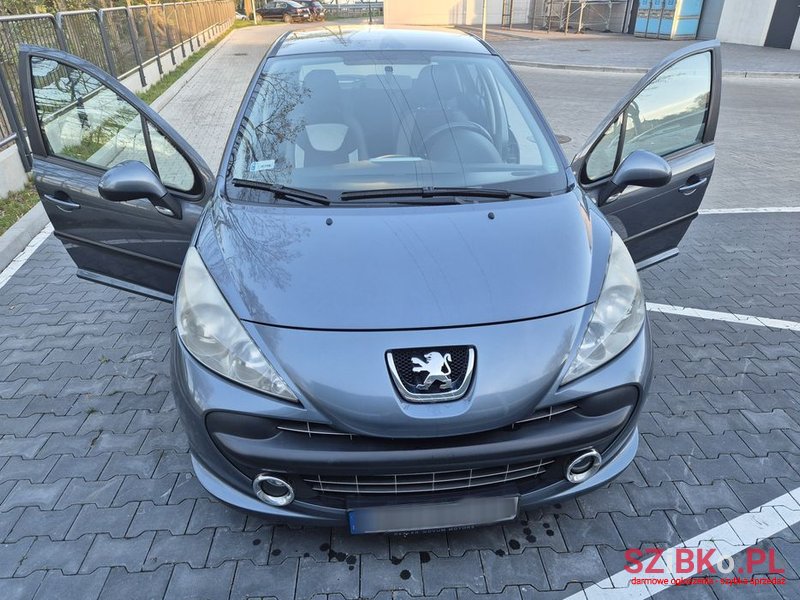 2008' Peugeot 207 1.4 Trendy photo #1
