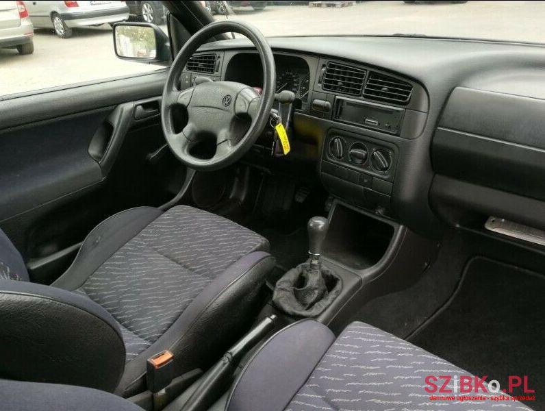 1993' Volkswagen Golf photo #3