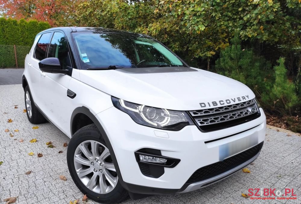 2016' Land Rover Discovery Sport photo #1