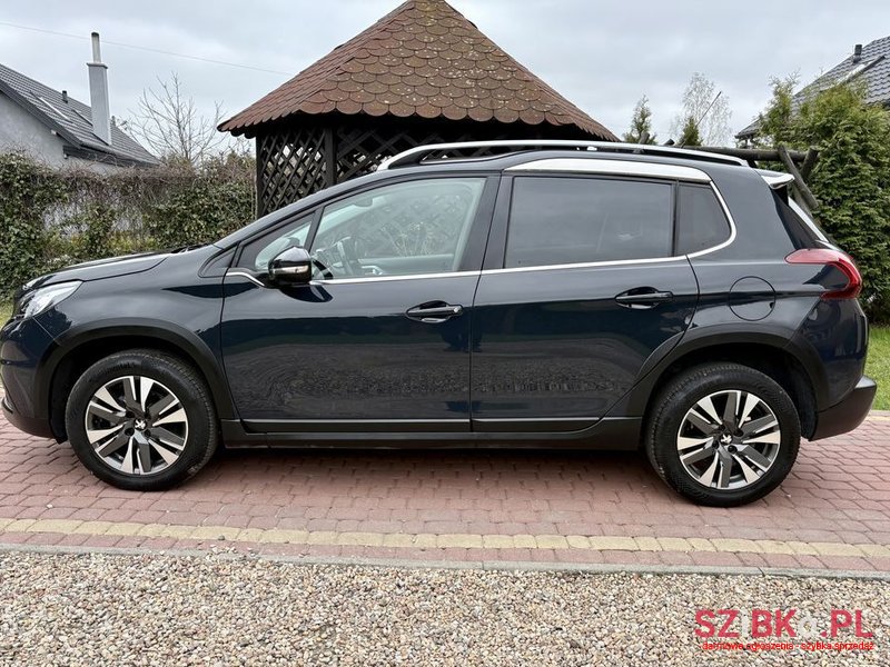 2019' Peugeot 2008 1.5 Bluehdi Allure photo #6