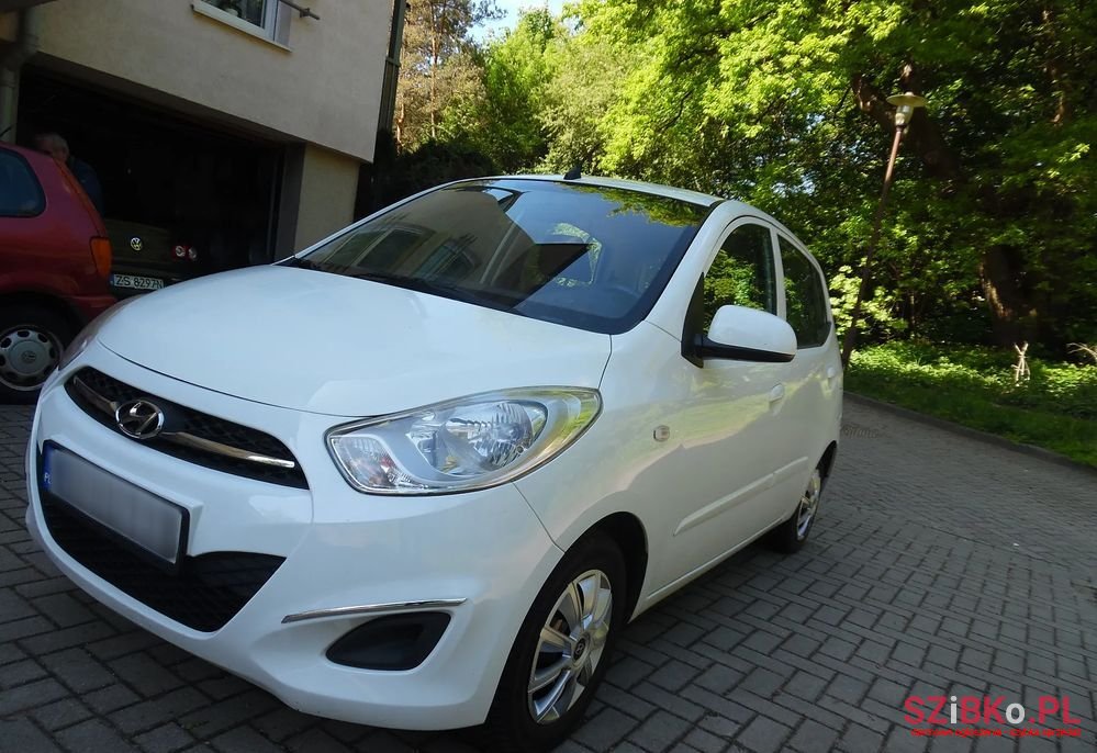 2011' Hyundai i10 photo #3