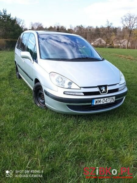 2005' Peugeot 807 photo #1