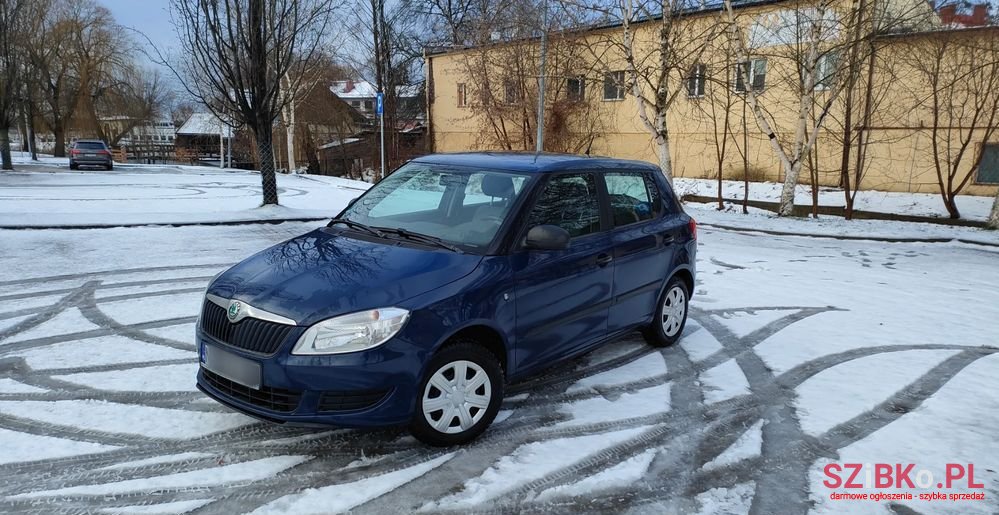 2010' Skoda Fabia 1.2 Htp photo #2