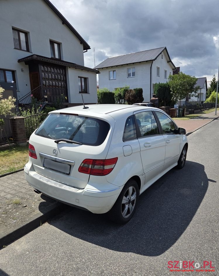 2010' Mercedes-Benz B-Class photo #5