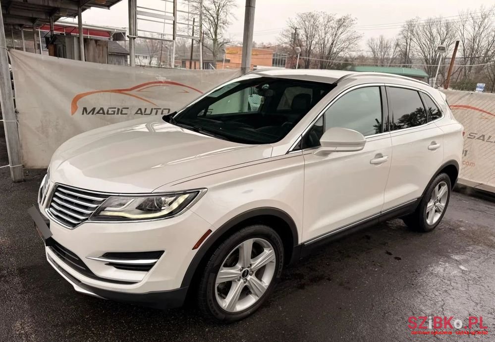 2018' Lincoln MKC photo #3