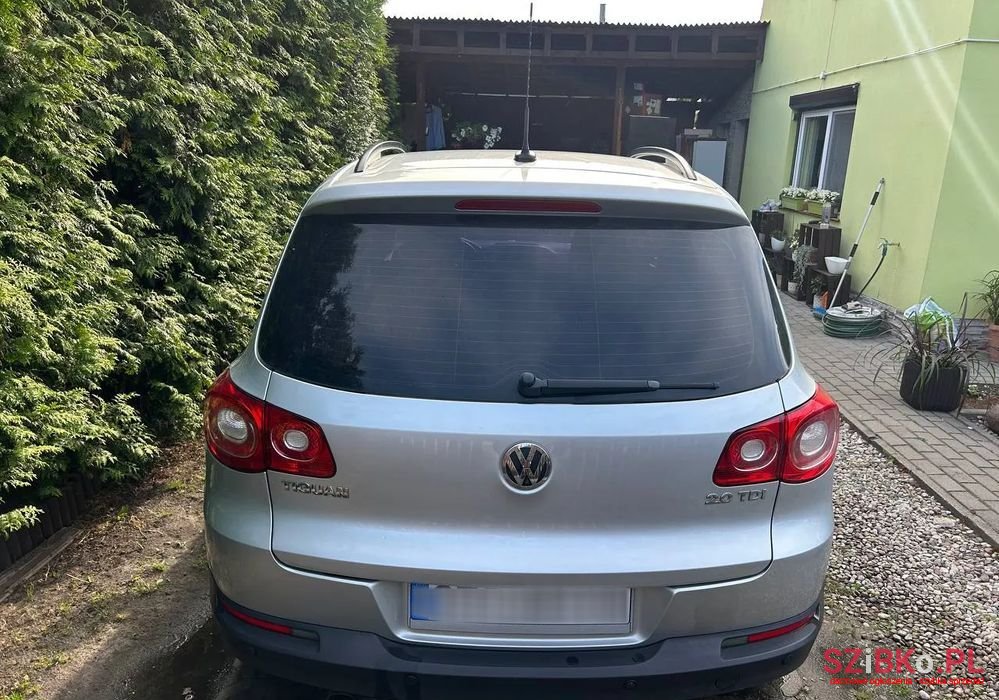 2008' Volkswagen Tiguan photo #6