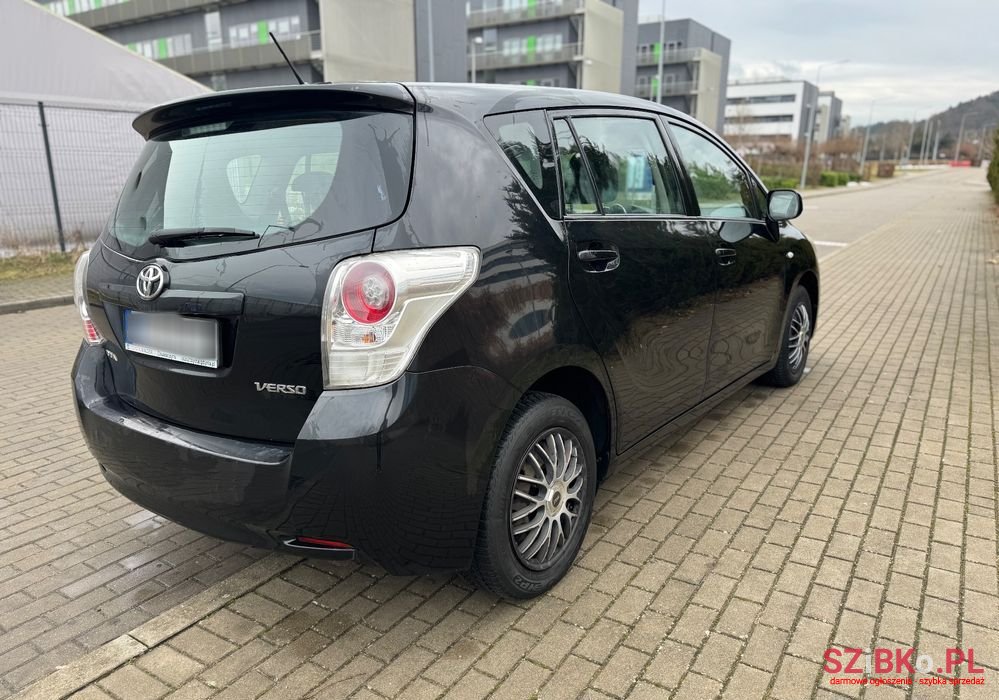 2011' Toyota Verso 1.6 Sol photo #4