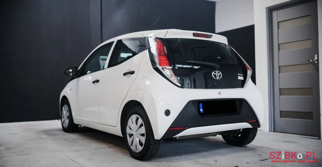 2014' Toyota Aygo photo #1