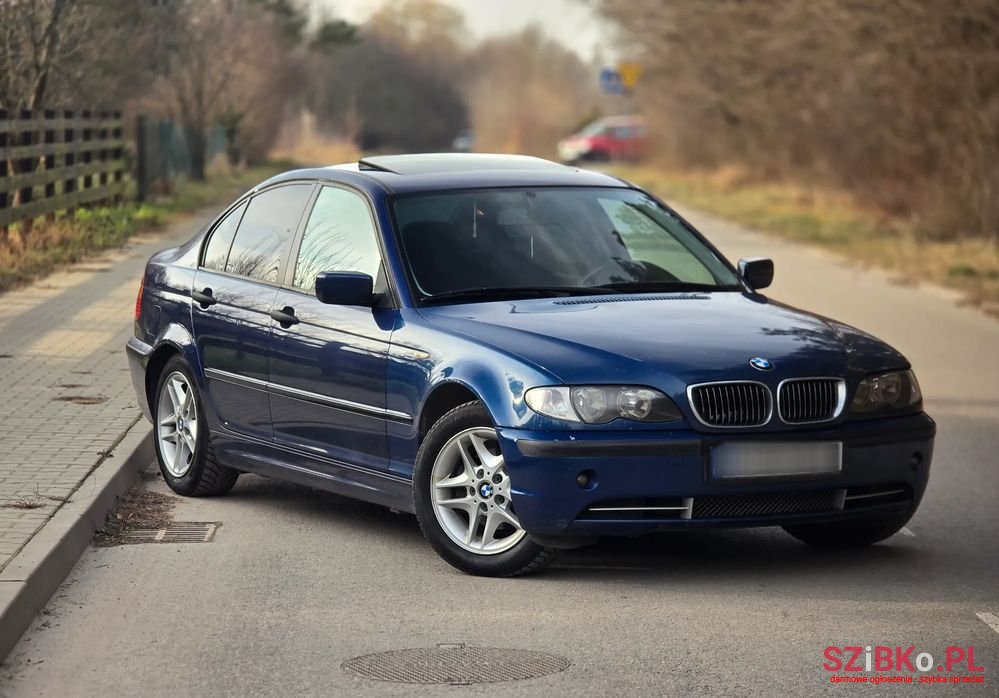 2004' BMW 3 Series 318I Edition Sport photo #1