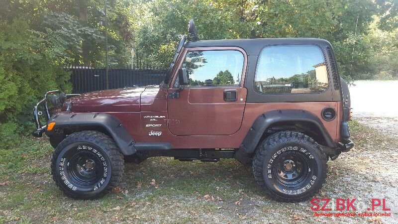 2001' Jeep Wrangler photo #3