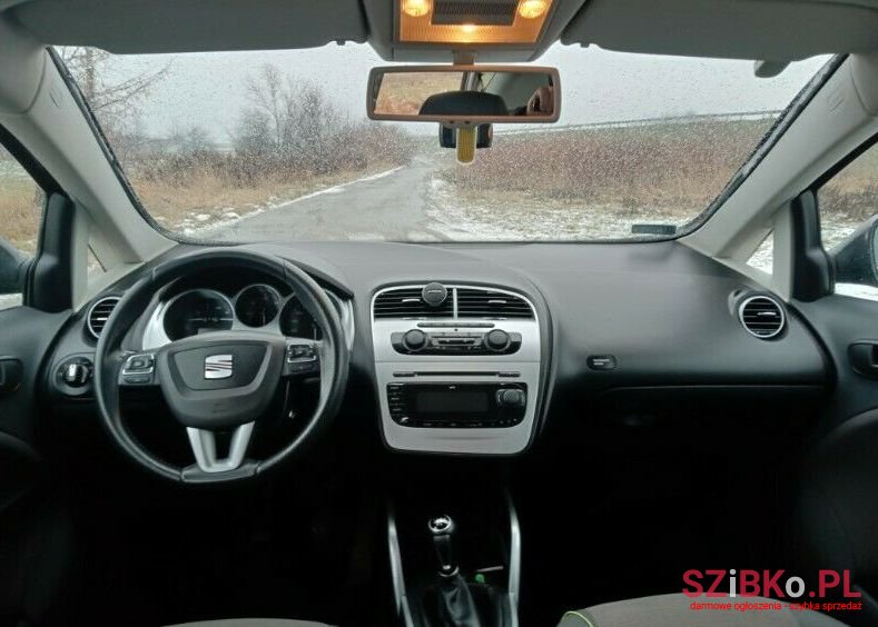 2010' SEAT Altea photo #1