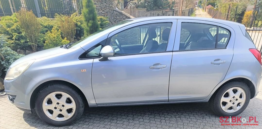 2008' Opel Corsa photo #5