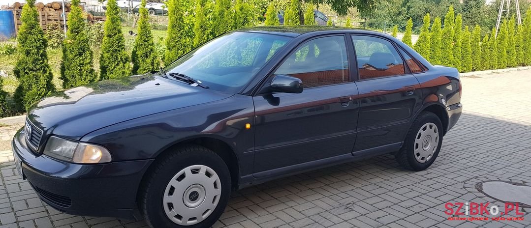 2005' Renault Scenic photo #1