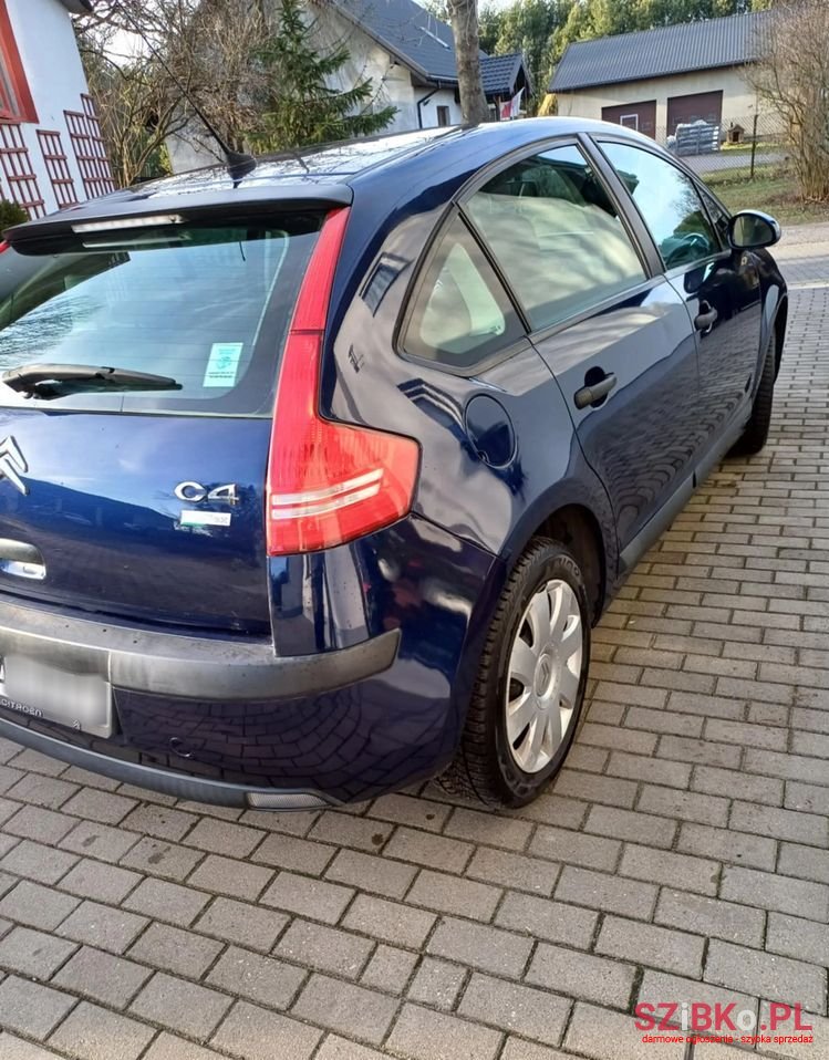 2007' Citroen C4 1.6 16V Confort photo #6