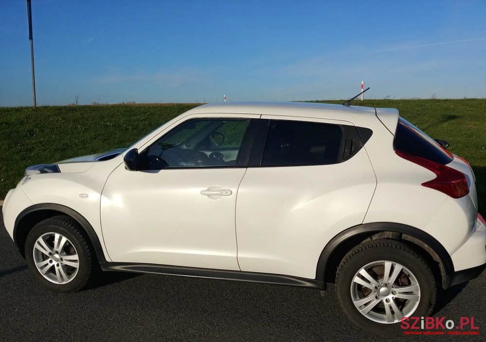 2013' Nissan Juke 1.6 Tekna photo #3