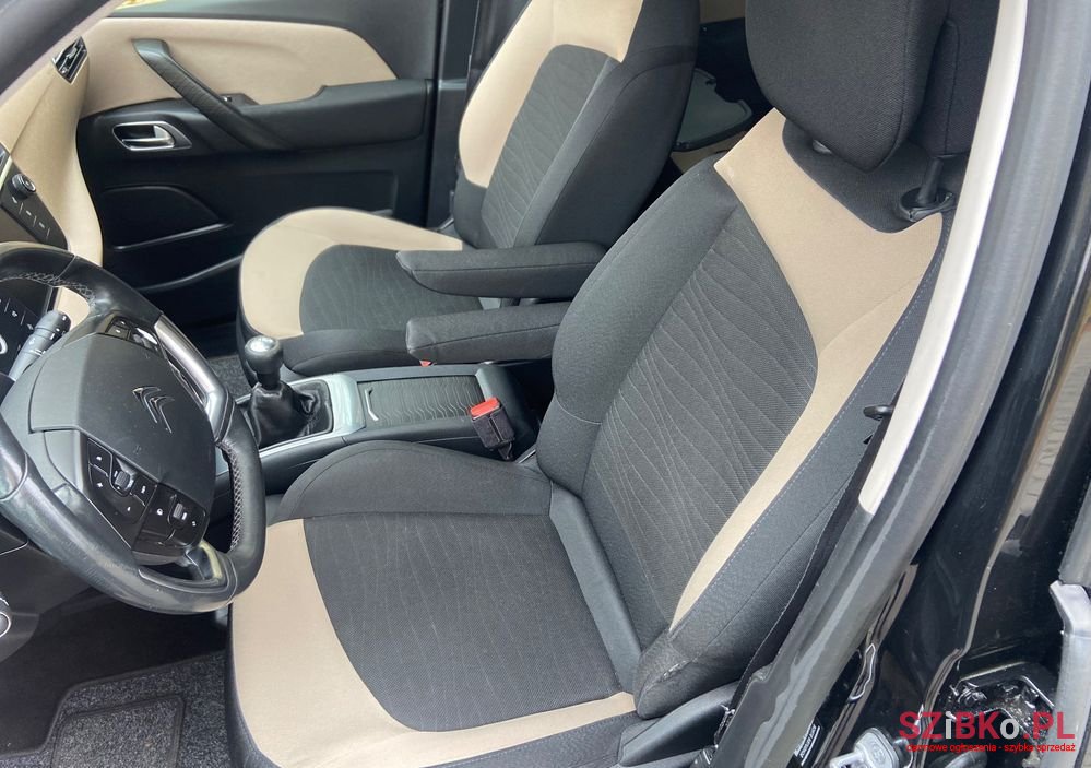 2014' Citroen C4 Grand Picasso photo #4