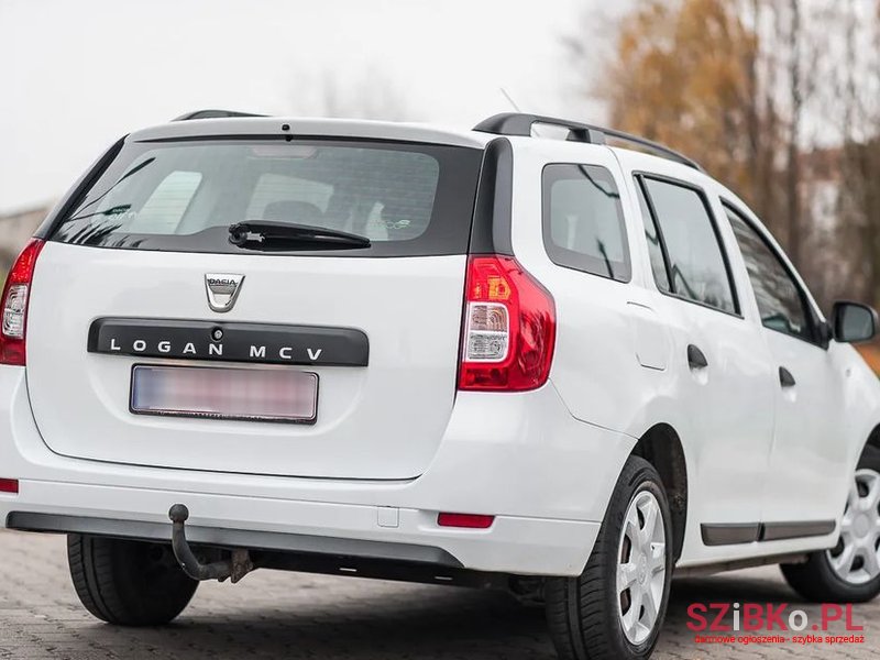 2014' Dacia Logan photo #3