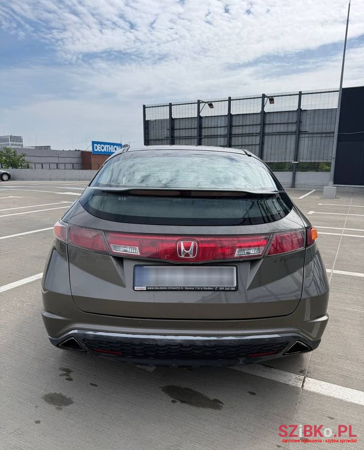 2008' Honda Civic 1.8I-Vtec Sport photo #6