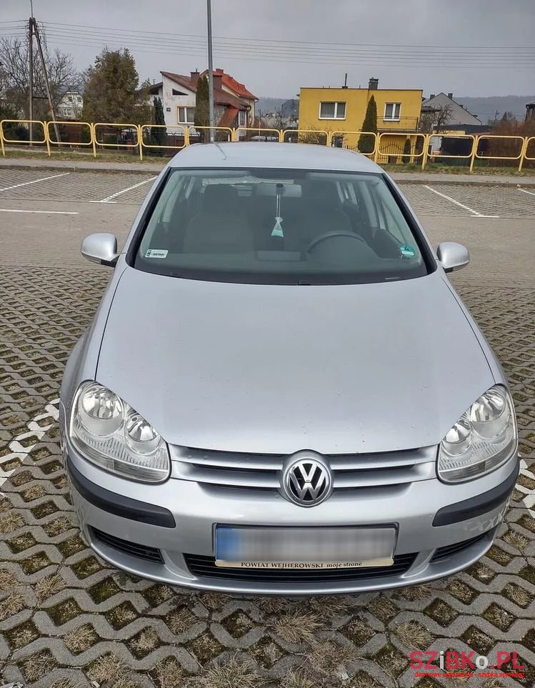 2006' Volkswagen Golf photo #3