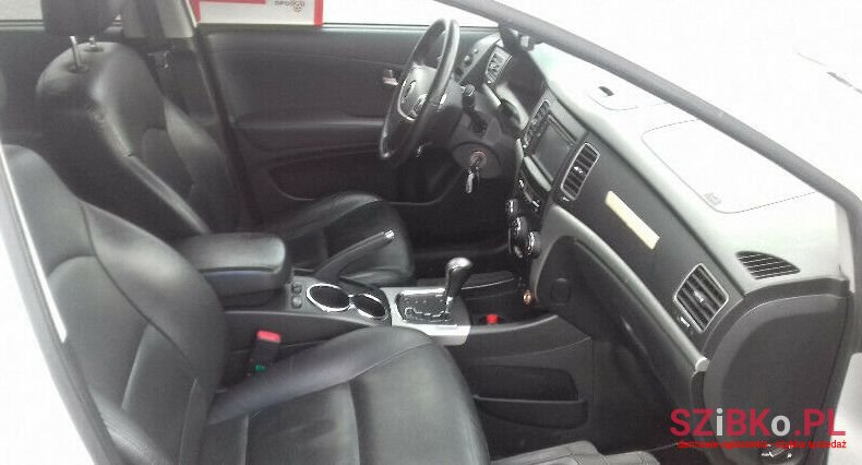 2011' SsangYong Korando photo #1