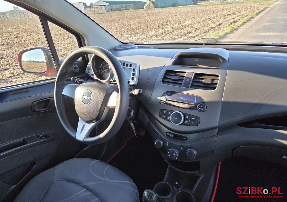 2011' Chevrolet Spark 1.0 Ls photo #6