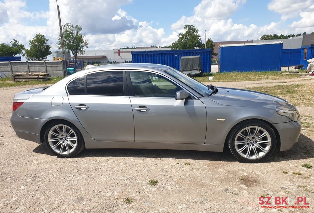 2004' BMW 5 Series photo #4