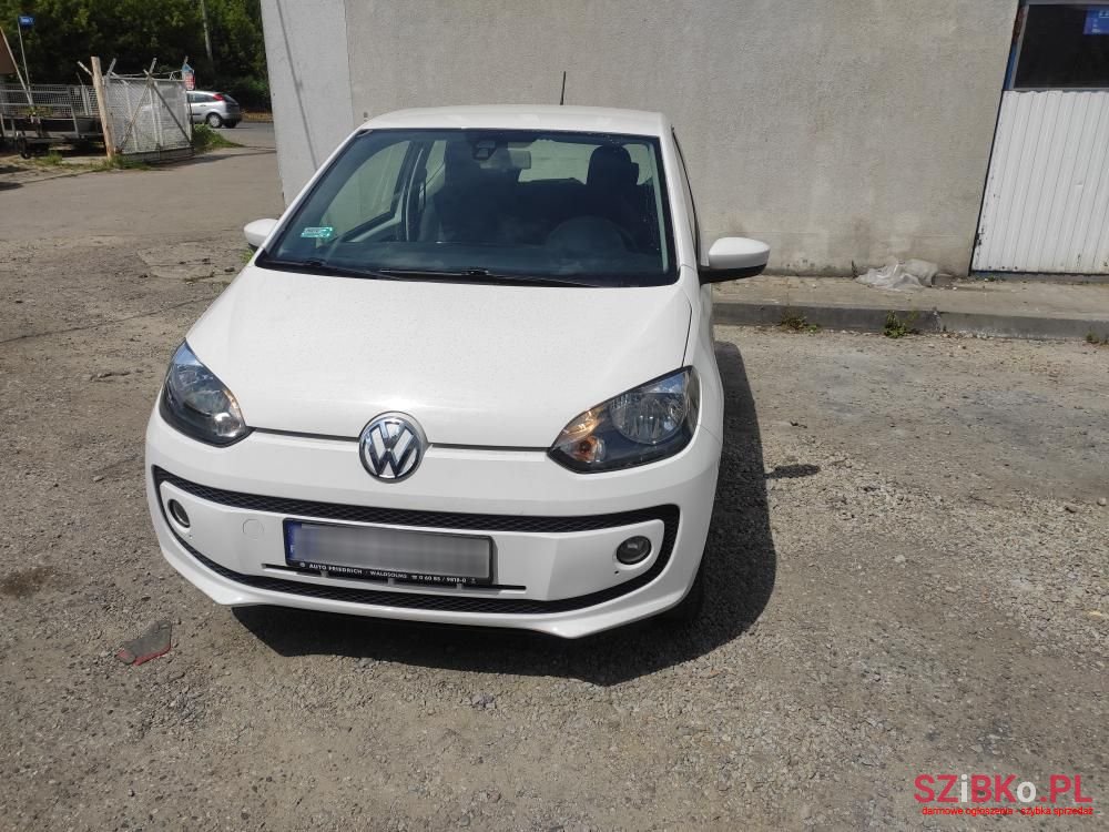 2016' Volkswagen Up! photo #3