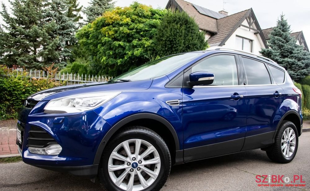 2016' Ford Kuga 2.0 Tdci 4X4 Titanium photo #1