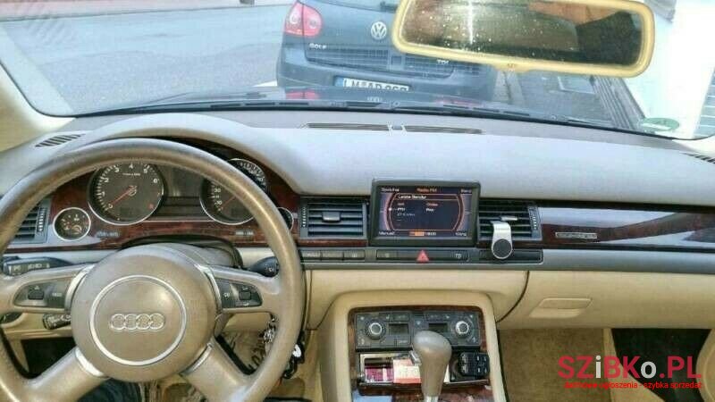2005' Audi A8 photo #5