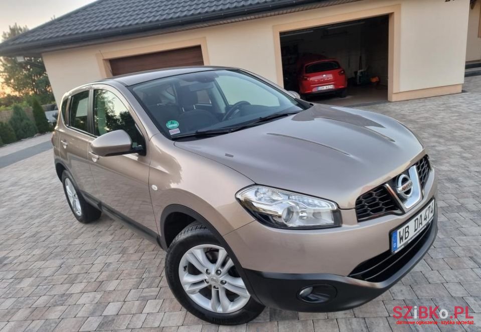 2011' Nissan Qashqai photo #3