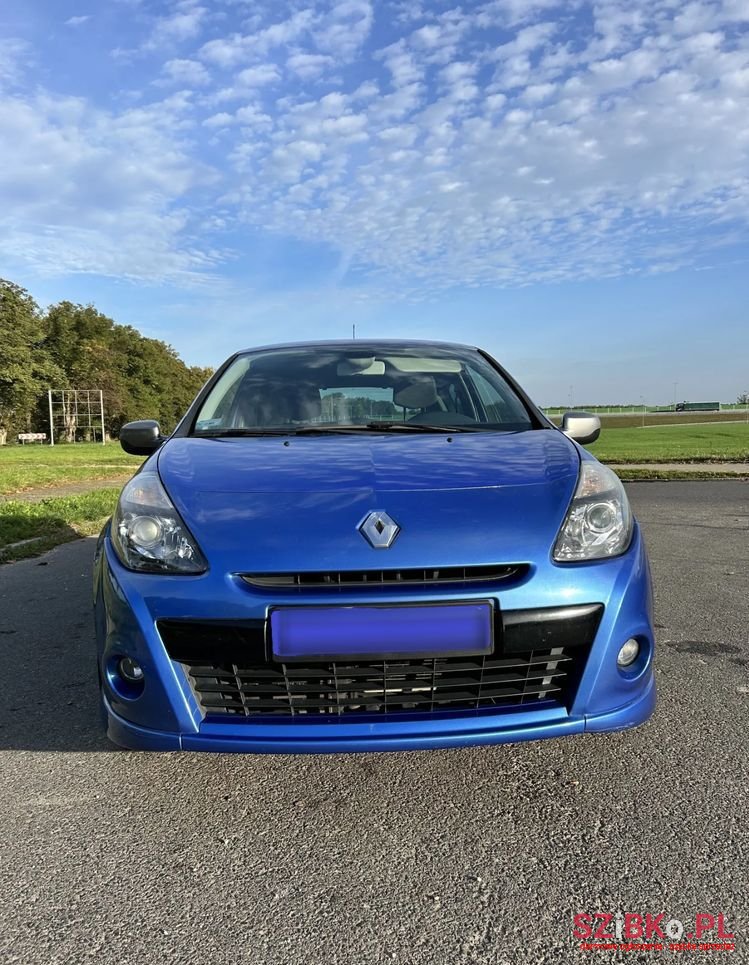 2009' Renault Clio photo #2