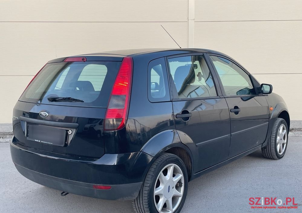 2004' Ford Fiesta photo #6