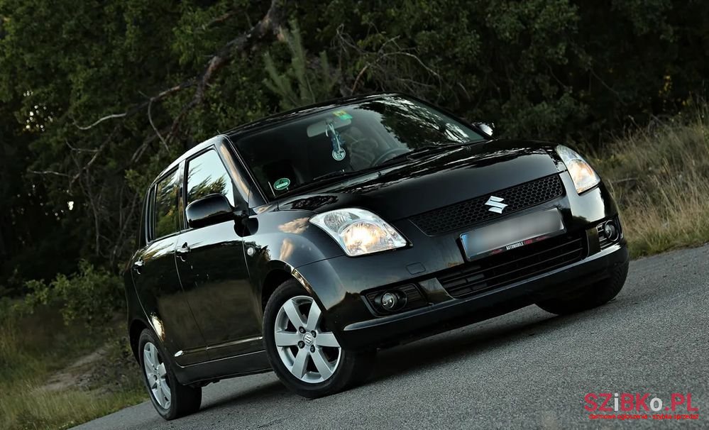 2009' Suzuki Swift 1.3 Comfort photo #4