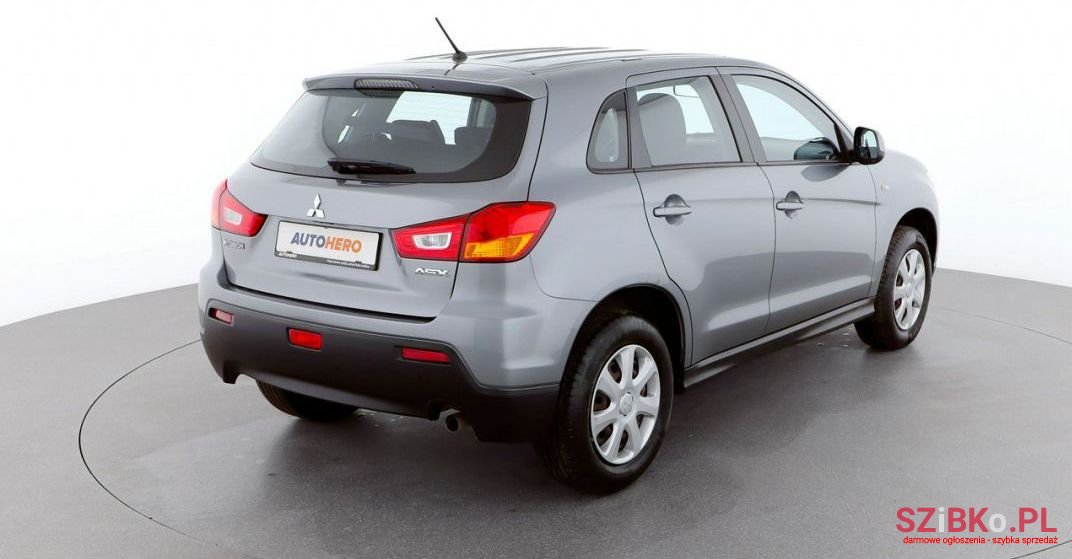 2012' Mitsubishi ASX photo #4