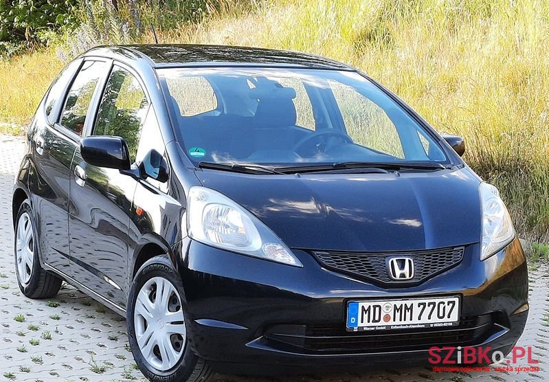 2009' Honda Jazz photo #1