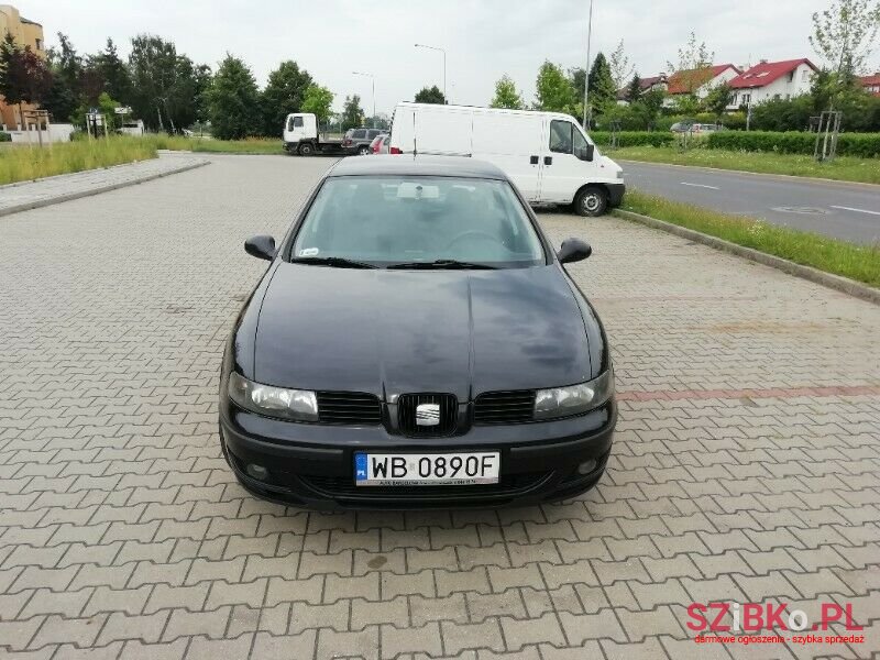 2004' SEAT Toledo photo #2
