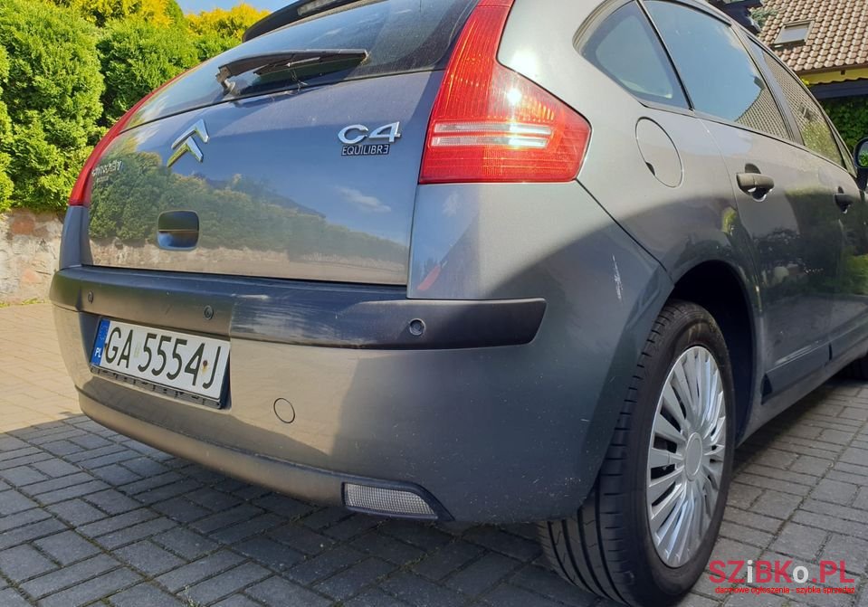 2009' Citroen C4 photo #4
