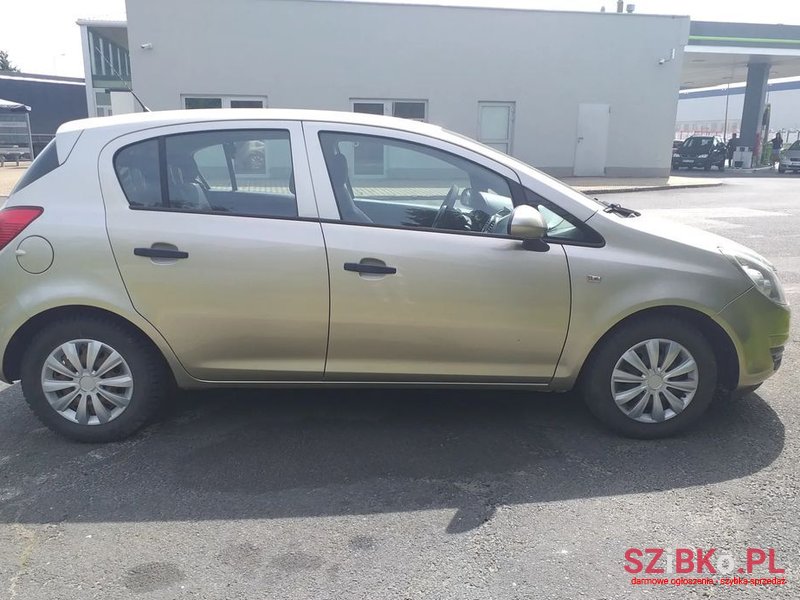 2009' Opel Corsa photo #2