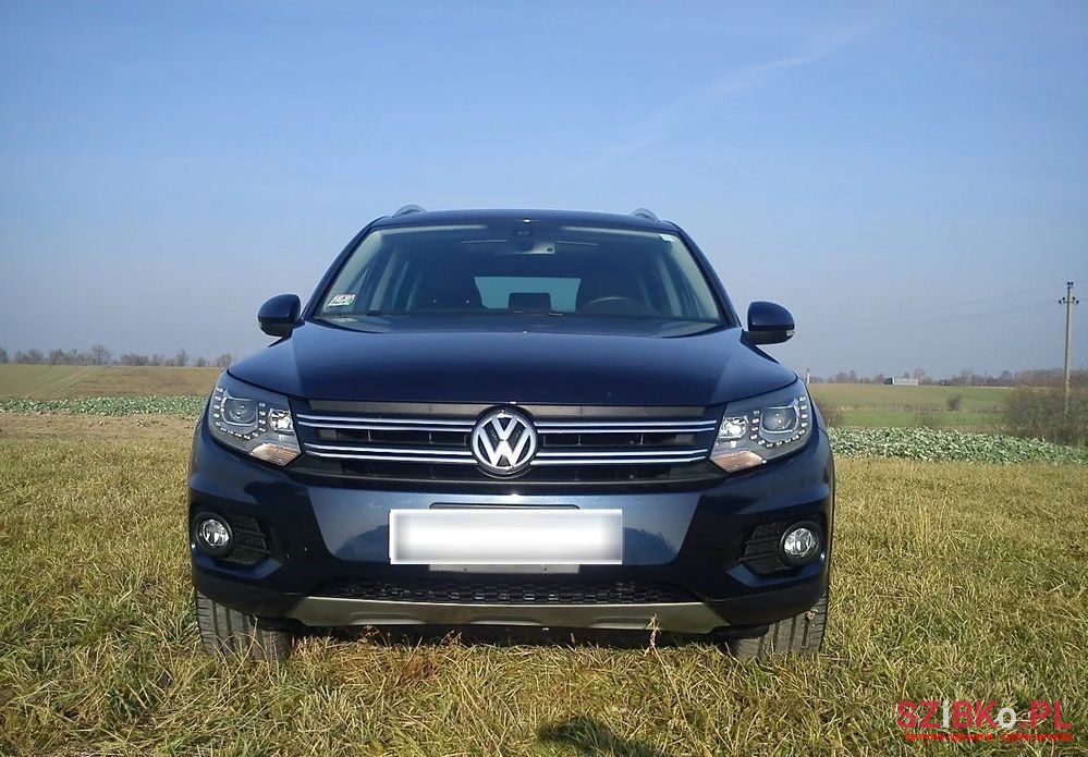 2012' Volkswagen Tiguan 2.0 Tsi 4Mot Sport Dsg photo #2