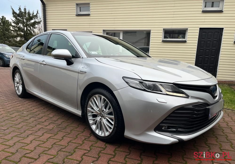 2020' Toyota Camry photo #1