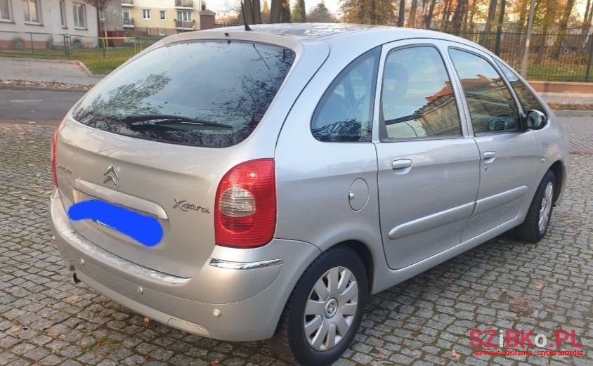 2005' Citroen Xsara Picasso photo #3