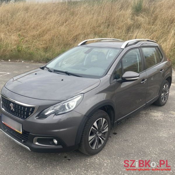 2017' Peugeot 2008 photo #3