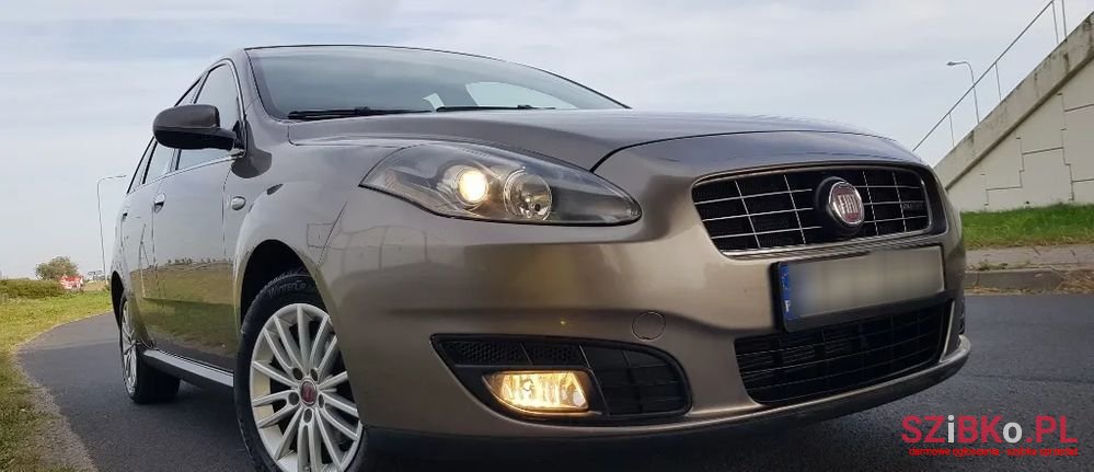 2008' Fiat Croma photo #6