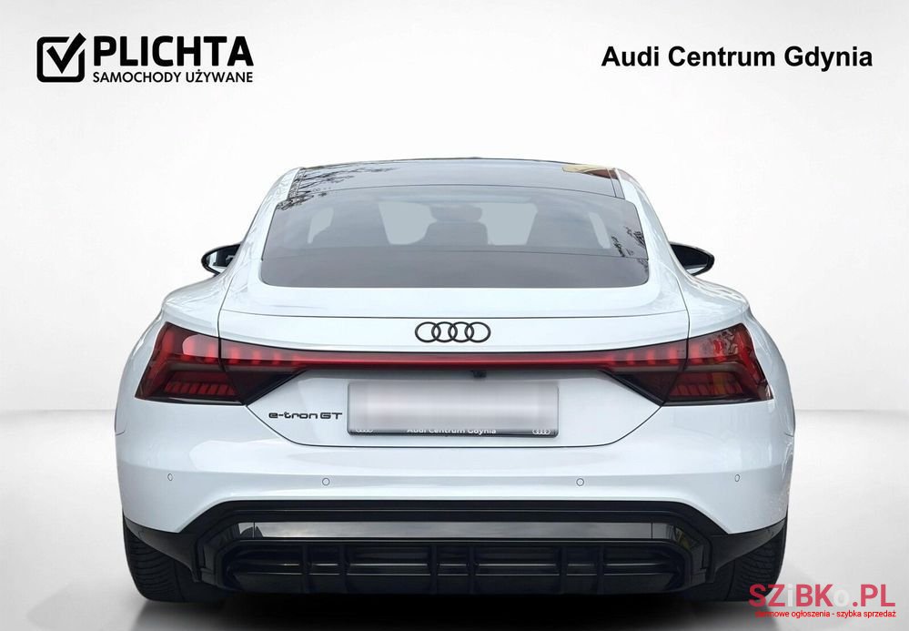 2023' Audi e-tron GT photo #4