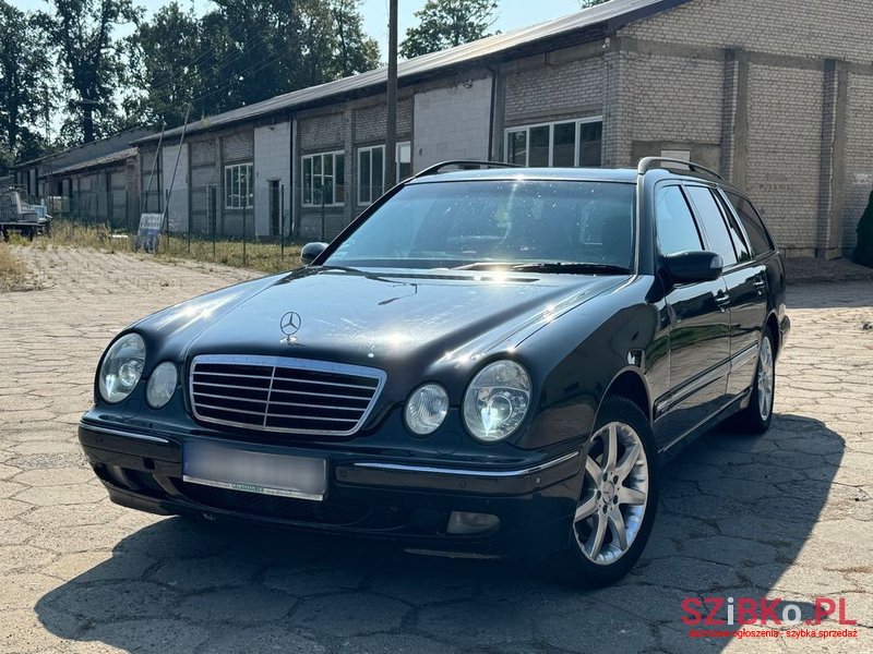 2002' Mercedes-Benz E-Class 430 T photo #1