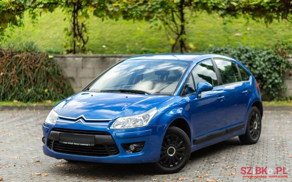 2009' Citroen C4 photo #2