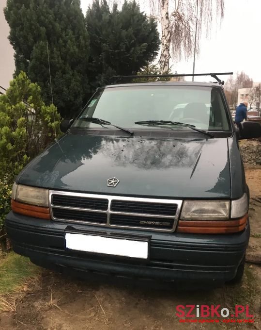 1995' Chrysler Voyager photo #1