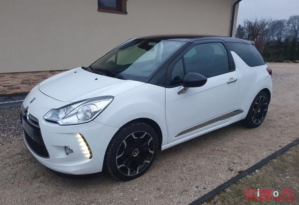 2013' Citroen DS3 photo #2